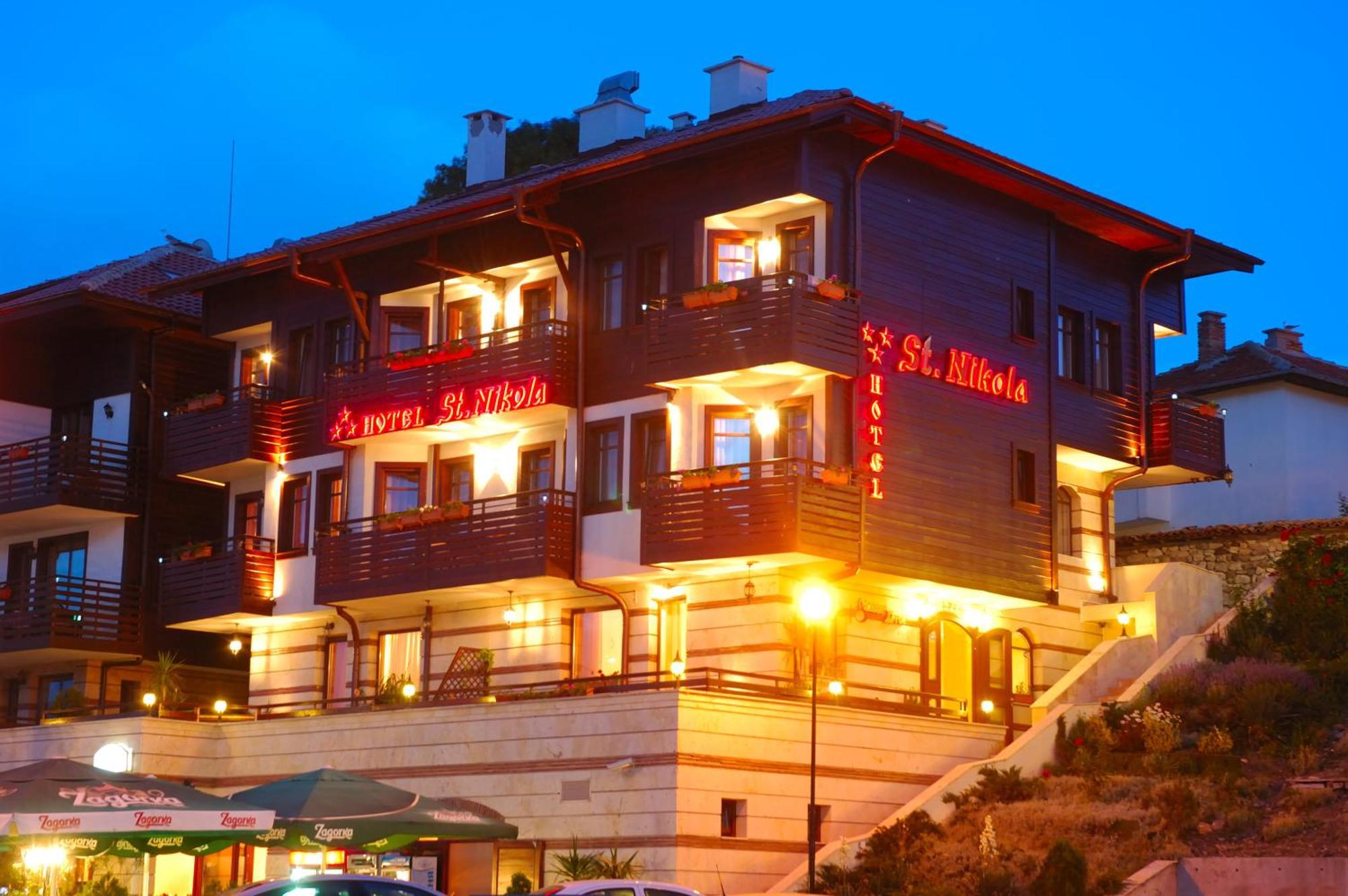 Family Hotel Saint Nikola Несебир Екстер'єр фото